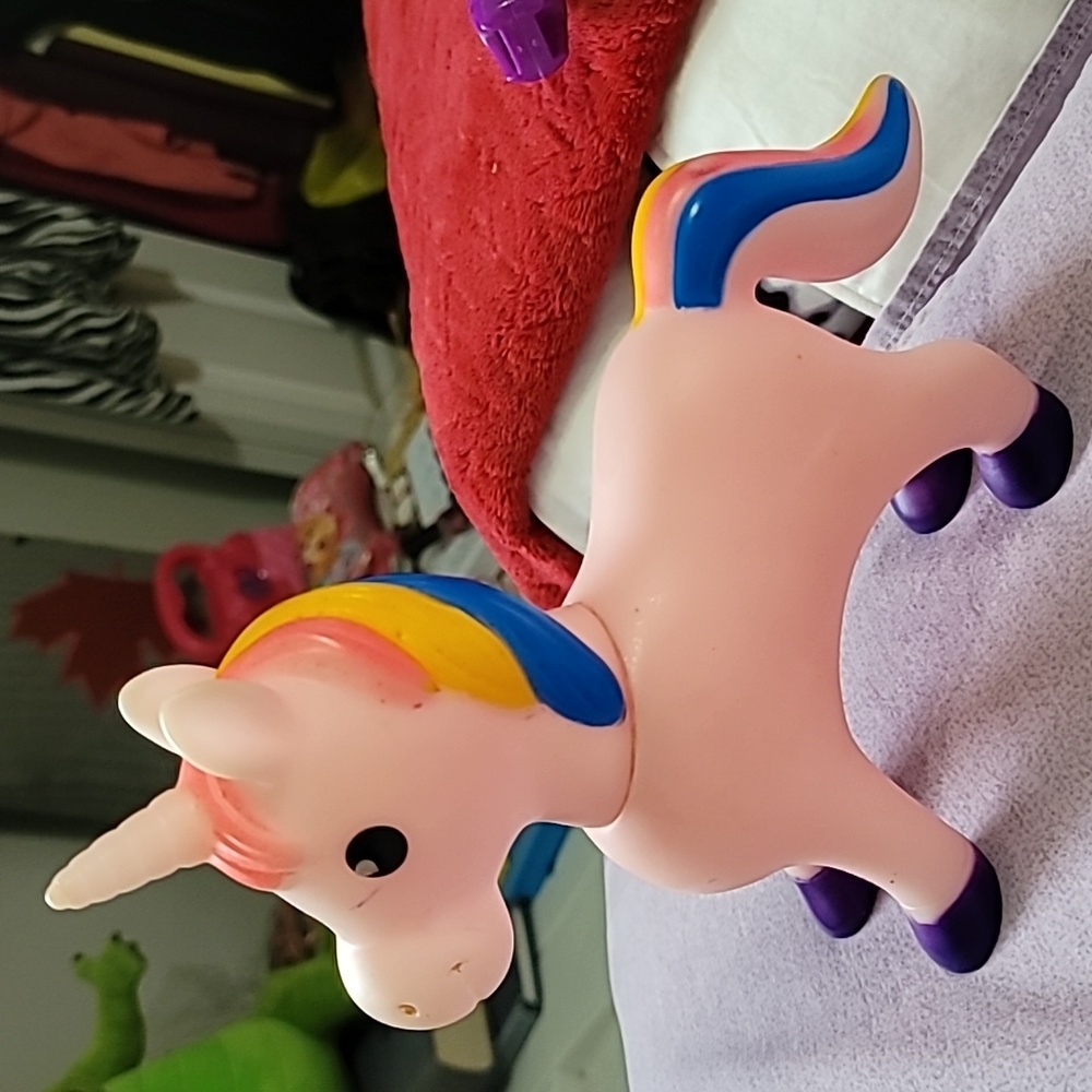 Barry Owens Co. 8 Inch Soft Plastic Squeezable Squeaking Unicorn Figurine (Pink)